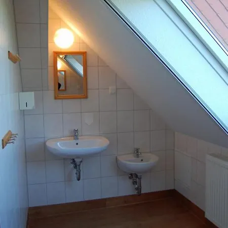 Heukojen Auf Dem Ferienhof *